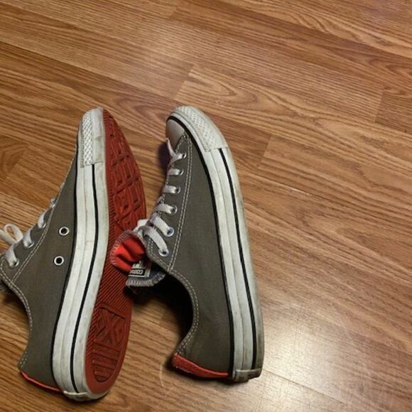 All Star Converse Gray, Pink, size 10 - Picture 3 of 4